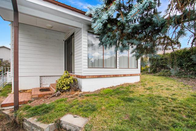 1 Attunga Place, NSW 2630