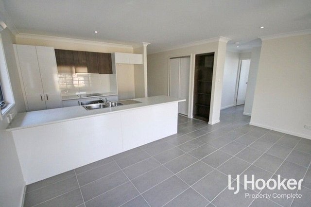 62 Skyblue Circuit, QLD 4207