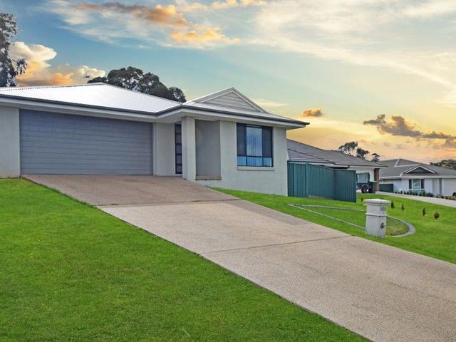 10 Molloy Place, NSW 2594