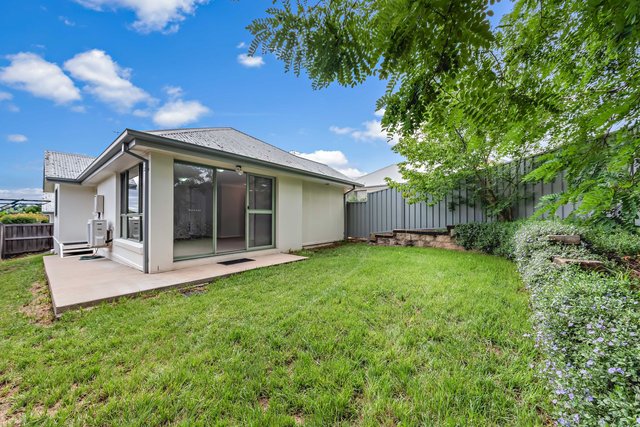 3/37 Dutton Street, NSW 2582