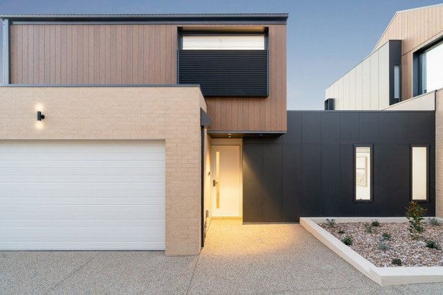 1/8 The Avenue, VIC 3216