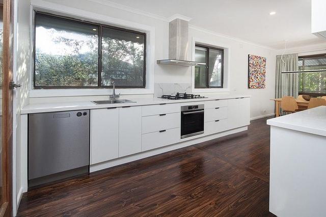 8 Beaconsfield Avenue, VIC 3199