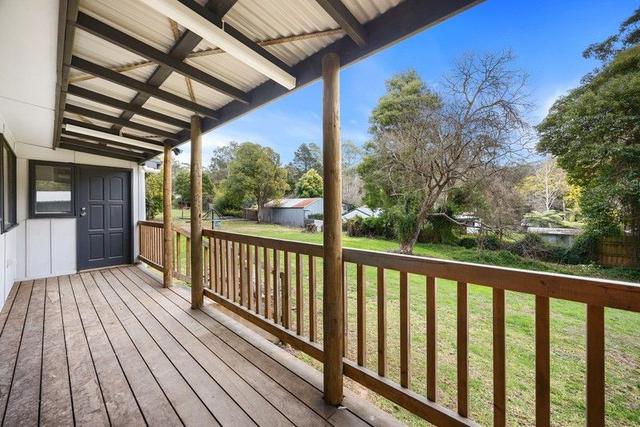 19 Whitegum Drive, VIC 3799