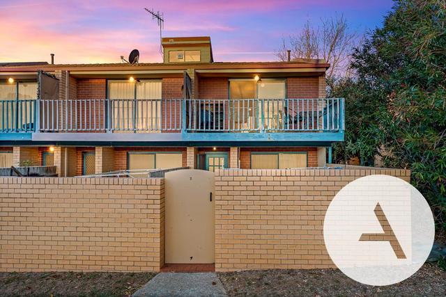 3/111 Uriarra Road, NSW 2620