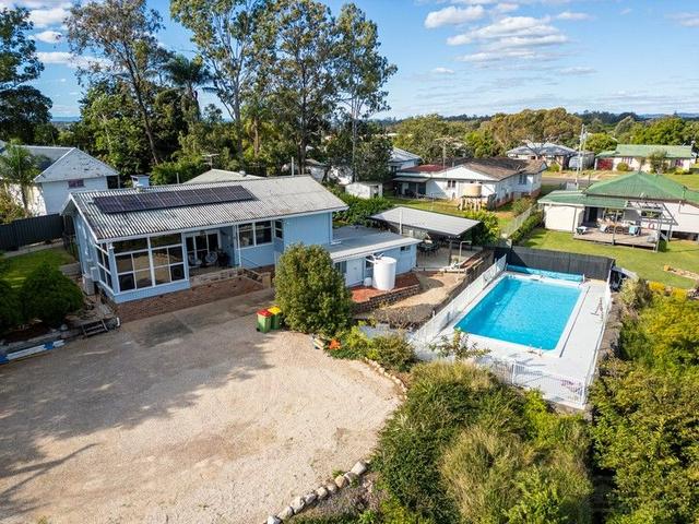 72 East Street, QLD 4343