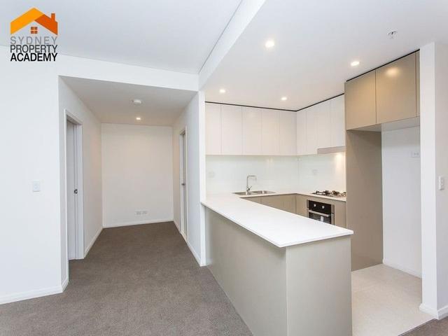 724/2E Charles, NSW 2193