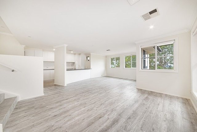 42 Hunterford Crescent, NSW 2117