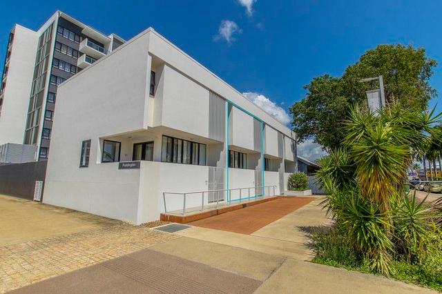3/5 Kingsway Place, QLD 4810