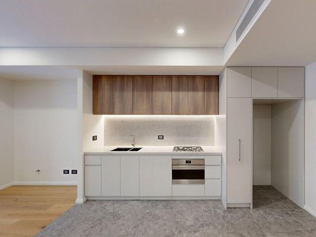 142/7 Letitia Street, NSW 2017