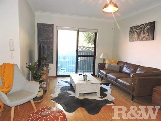 2/75 Weston Street, NSW 2150