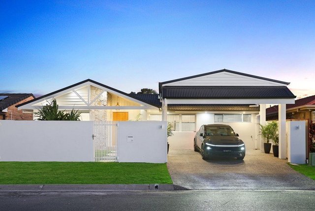56 Southlake Drive, QLD 4227