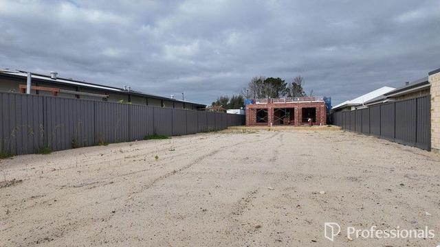 6 Bhagwan Grove, WA 6155
