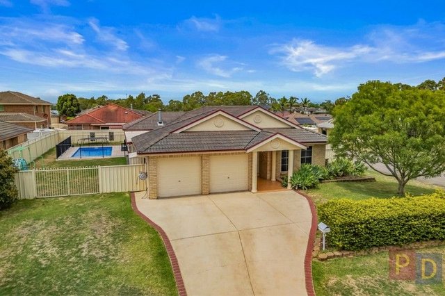 7 Carley Close, NSW 2330