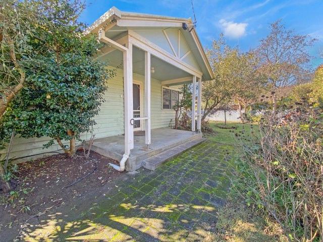 23 Cobden  Street, VIC 3741