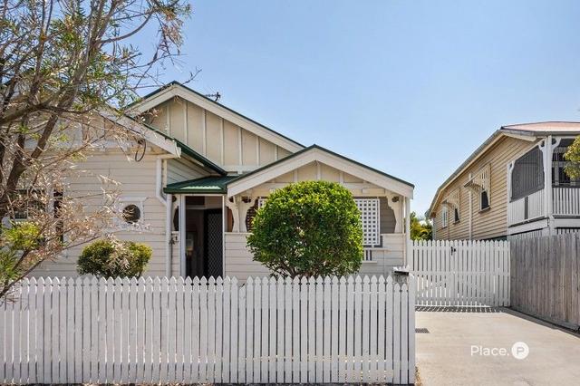 12 Cairns Street, QLD 4169