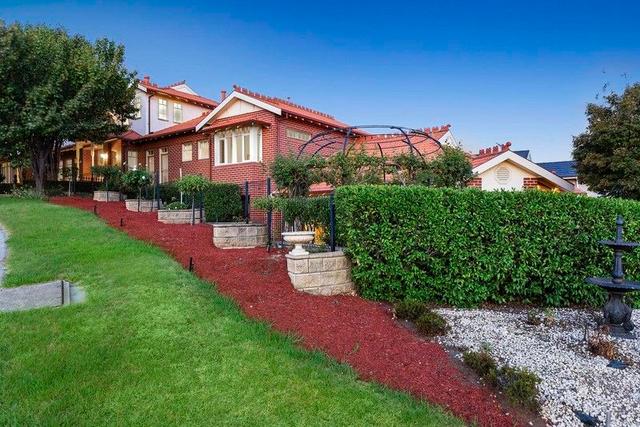 2 Peppercorn Court, VIC 3034