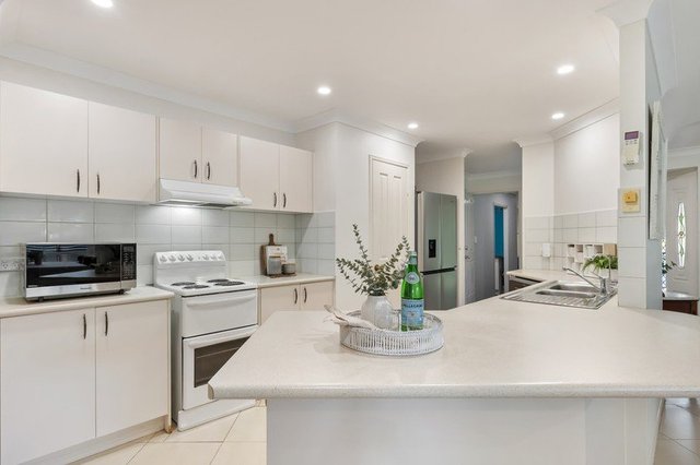13 Perak Court, QLD 4128
