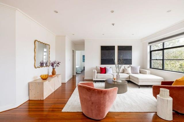 32/343 Riley Street, NSW 2010