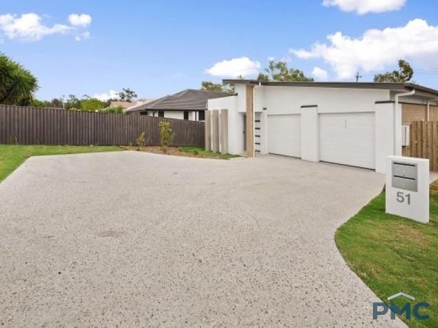 2/51 Christie Crescent, QLD 4300