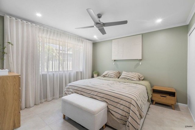 253 Nineteenth Avenue, QLD 4221