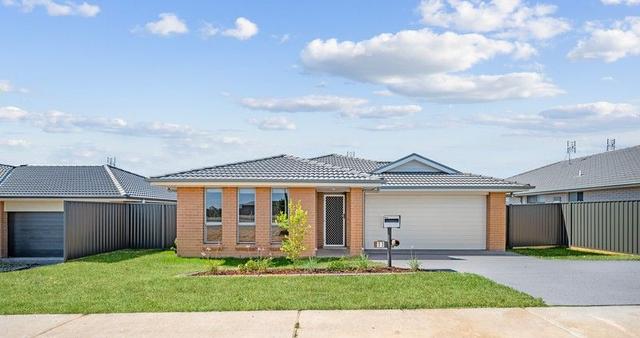 11 Font Hill Drive, NSW 2320