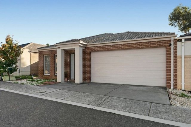 17 Tanika Circuit, VIC 3136