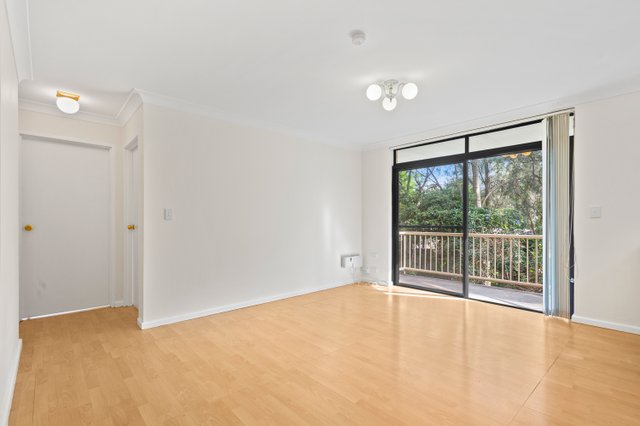 27/2-4 Hindmarsh Street, NSW 2500