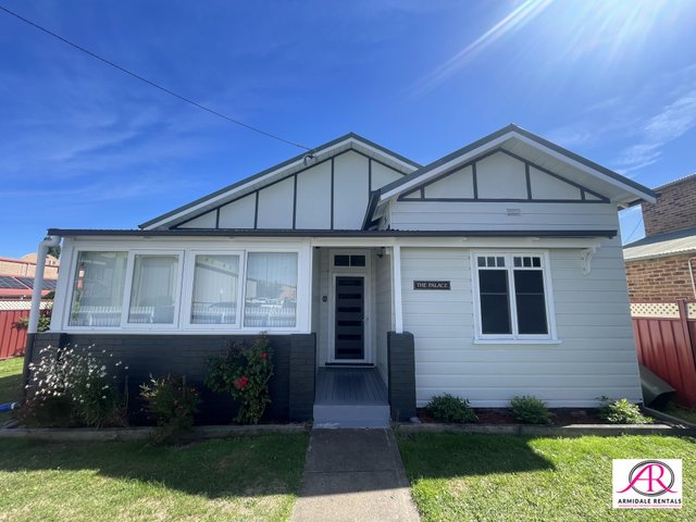 103 Dumaresq Street, NSW 2350