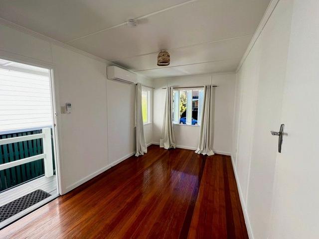 1/171 Kent St, QLD 4005