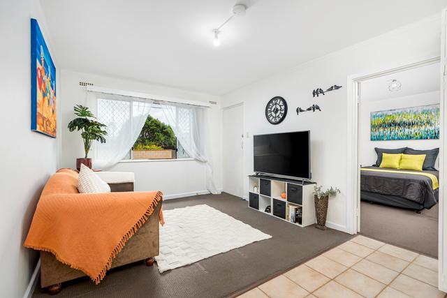 2/143 Fitzgerald Street, WA 6530