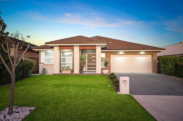 18 Walseley  Crescent, NSW 2557