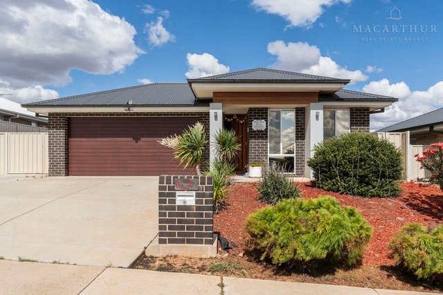 6 Jumbuck Drive, NSW 2650