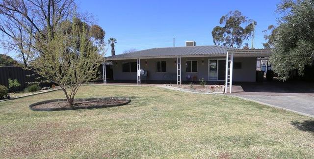 36 Sturt Pea Crescent, WA 6442
