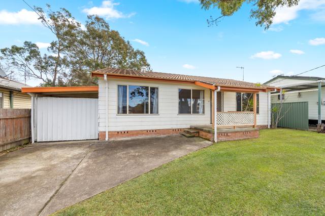 10 Taronga Avenue, NSW 2262