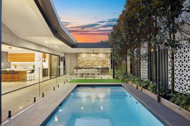 8 Binburra Avenue, NSW 2261