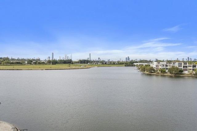 25/3030 The Boulevarde, QLD 4211