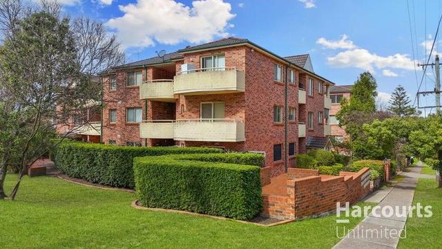 21/11 Oxford Street, NSW 2148