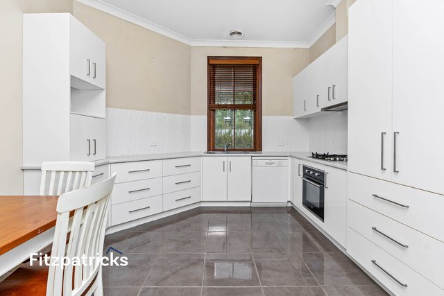 92 Crampton Street, NSW 2650