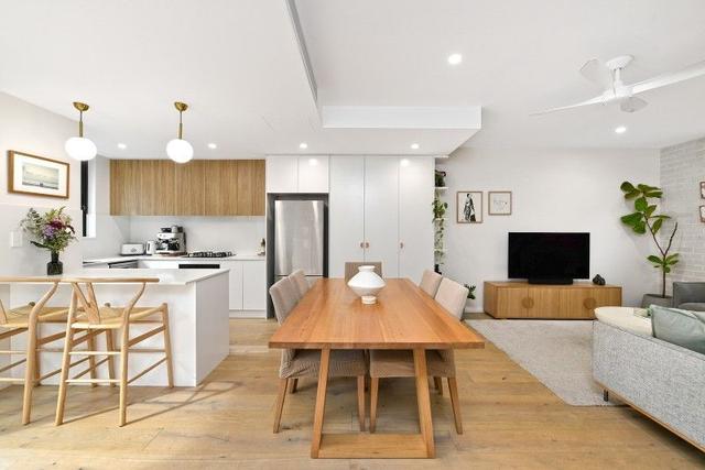 2/49 New Orleans Crescent, NSW 2035