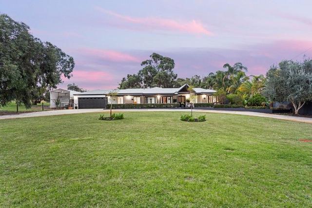 92 Fanstone Avenue, WA 6164