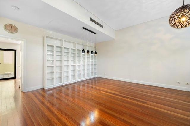 72 John Street, NSW 2009