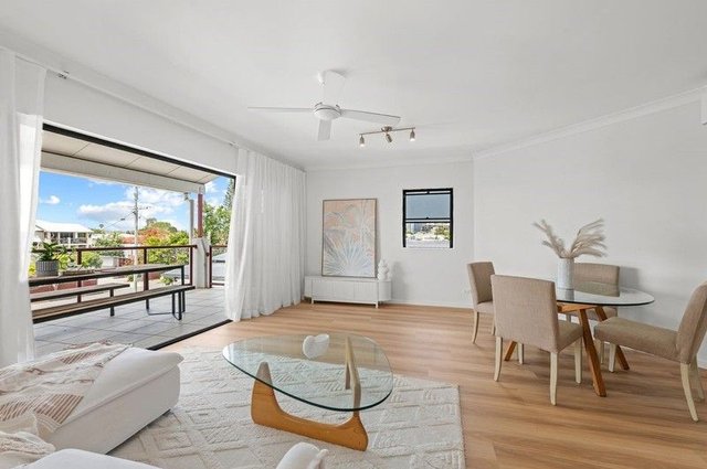 5/92 Nudgee Road, QLD 4007