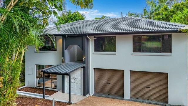 2 Roseglen Street, QLD 4120