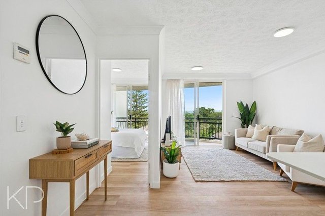 505/2988-2994 Surfers Paradise Boulevard, QLD 4217