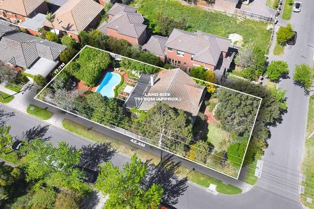 16 Meadow Grove, VIC 3103