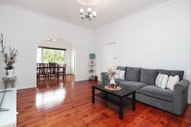1 Leamington Street, QLD 4102