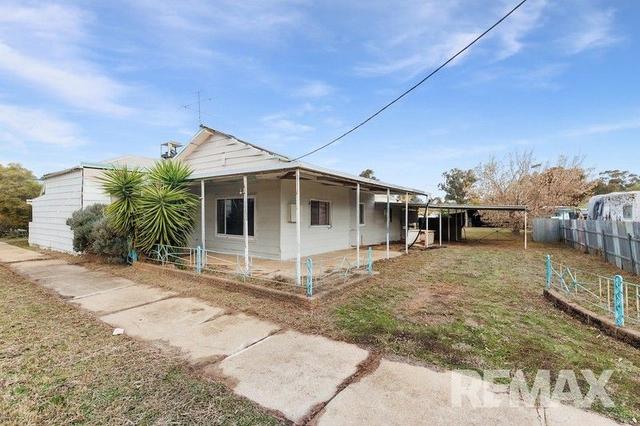 52 Matong Street, NSW 2652