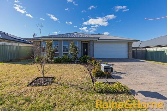 25 Ivy Court, NSW 2830