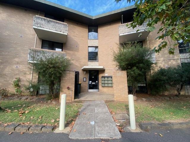 5/254 Cardigan Street, VIC 3053