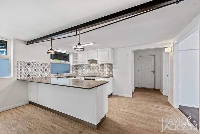 Downstairs 1 Olive Street, QLD 4011